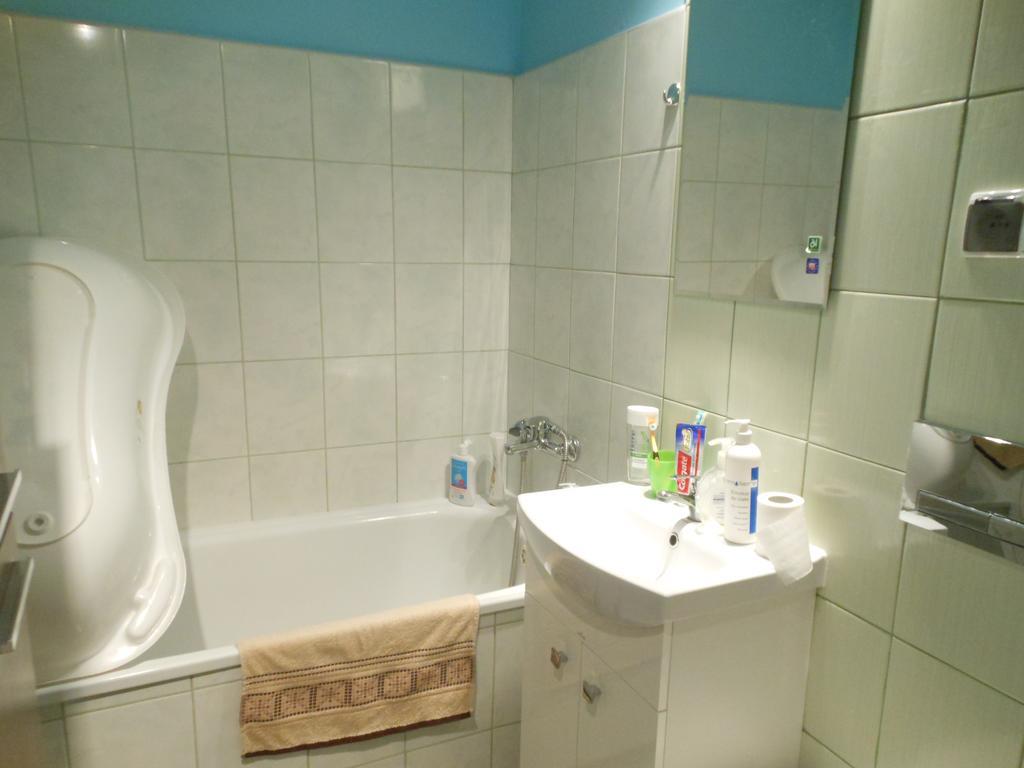 Апартаменты Apartament Obroncow Wybrzeza Гданьск Номер фото